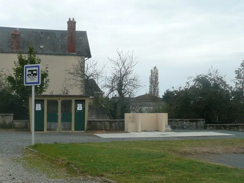 Aire d'accueil camping-car_1