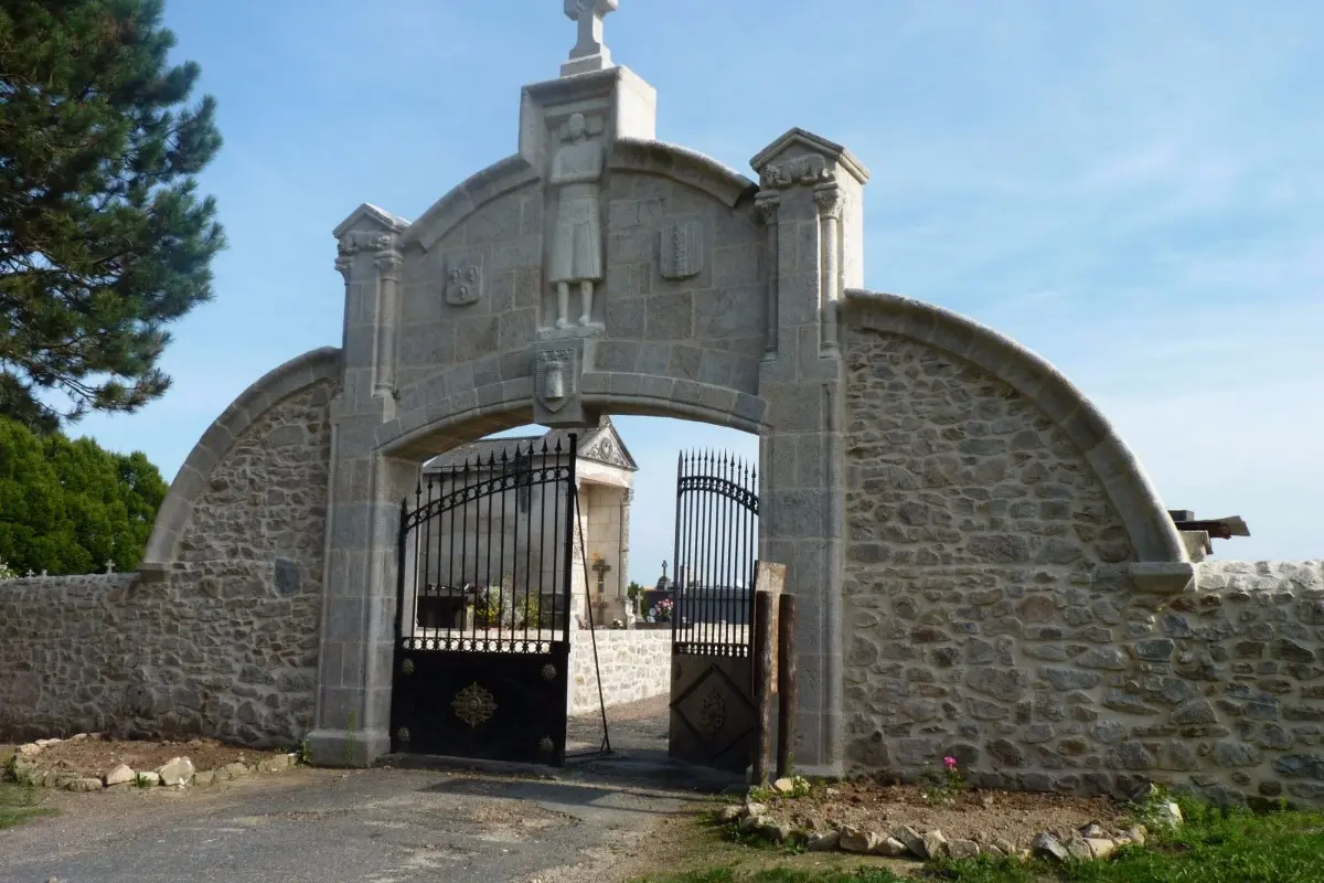 Porte de cimetière_1