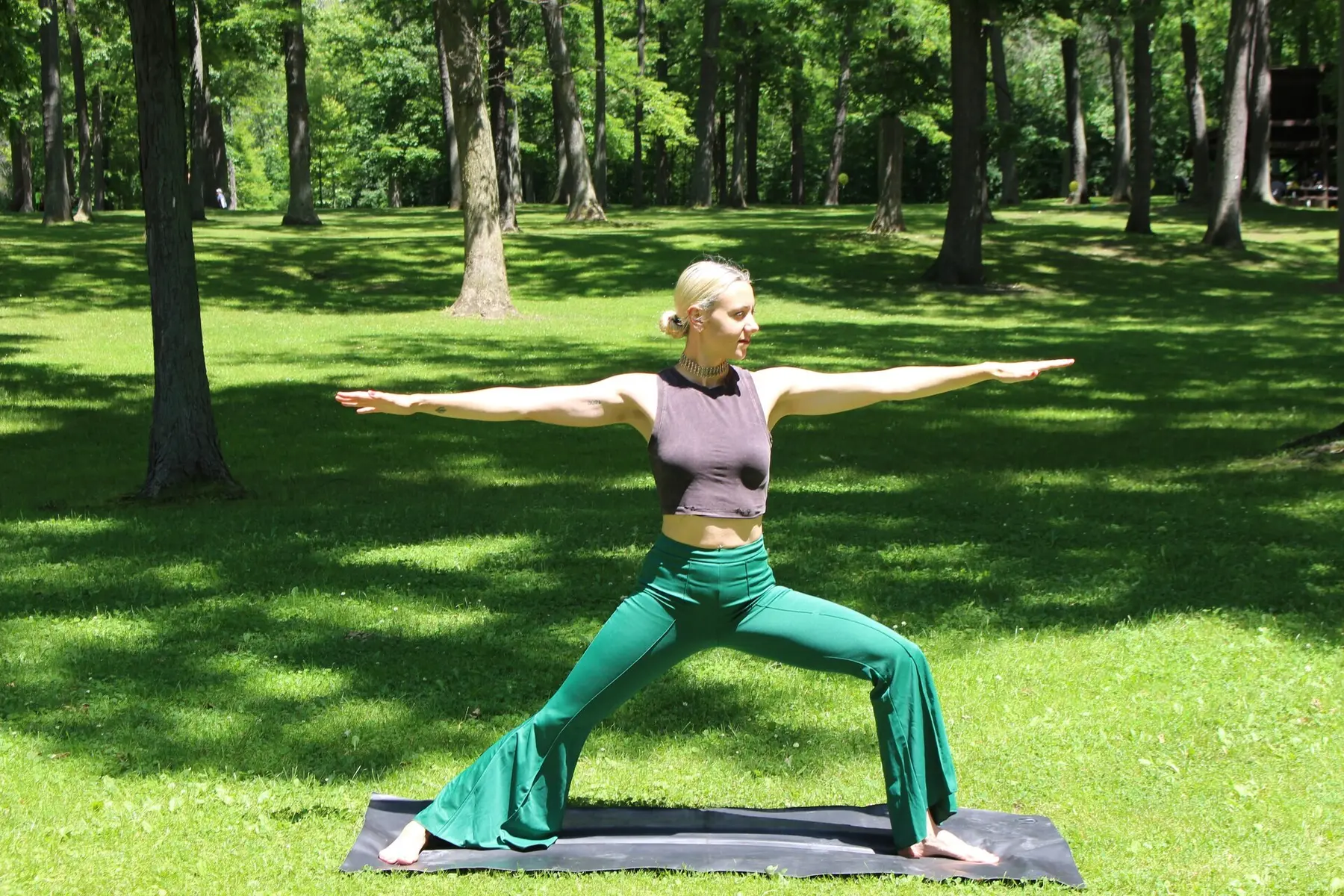 Born to be Yogini - Lac de Saint-Pardoux
