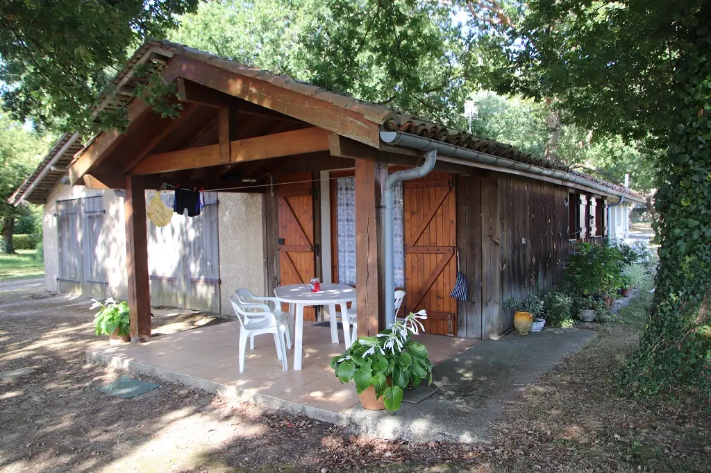 Cadillon - gîte Bizençon ©OT w