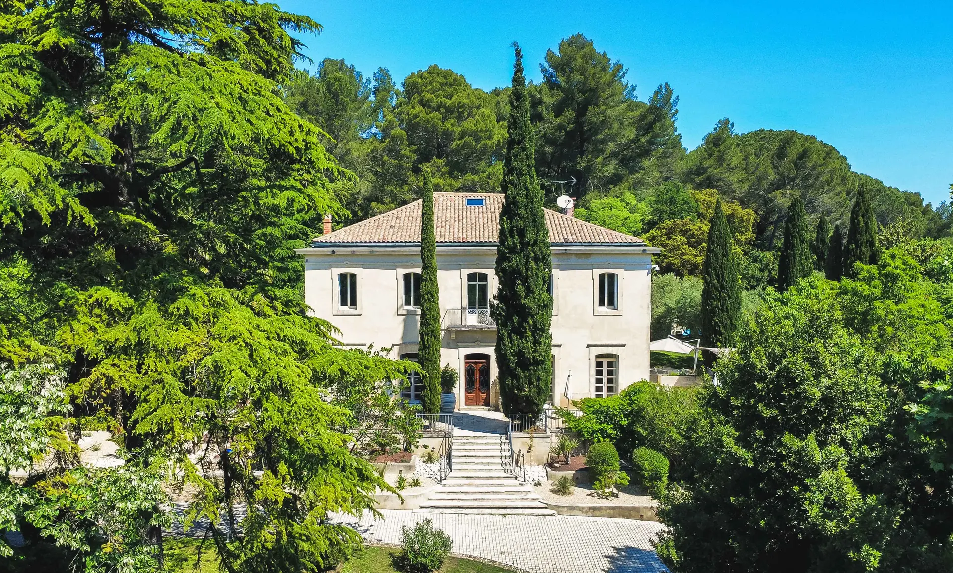 La Bastide Castella • Vue Globale
