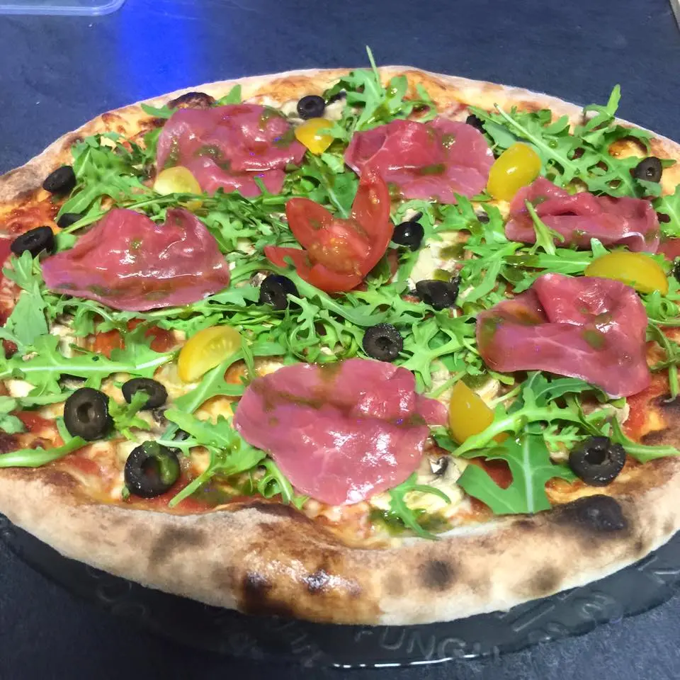 Eden-pizza-Vaneenoo-Patrick