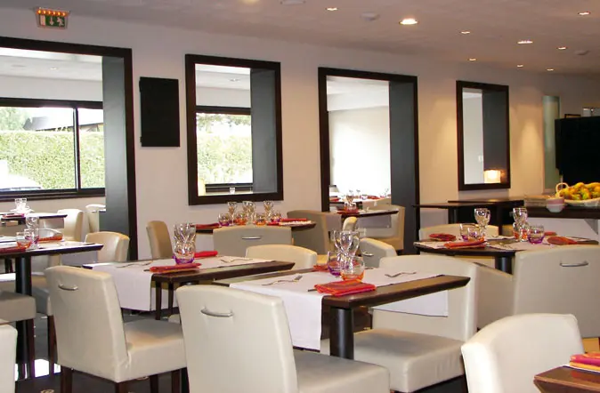 Kyriad Hôtel-Restaurant Le Délice
