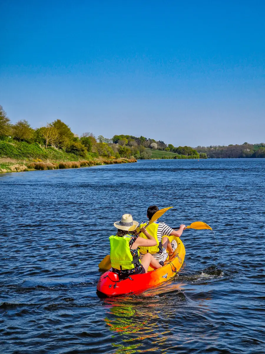 Canoe à la base de loisirs de la Haute-Vilaine