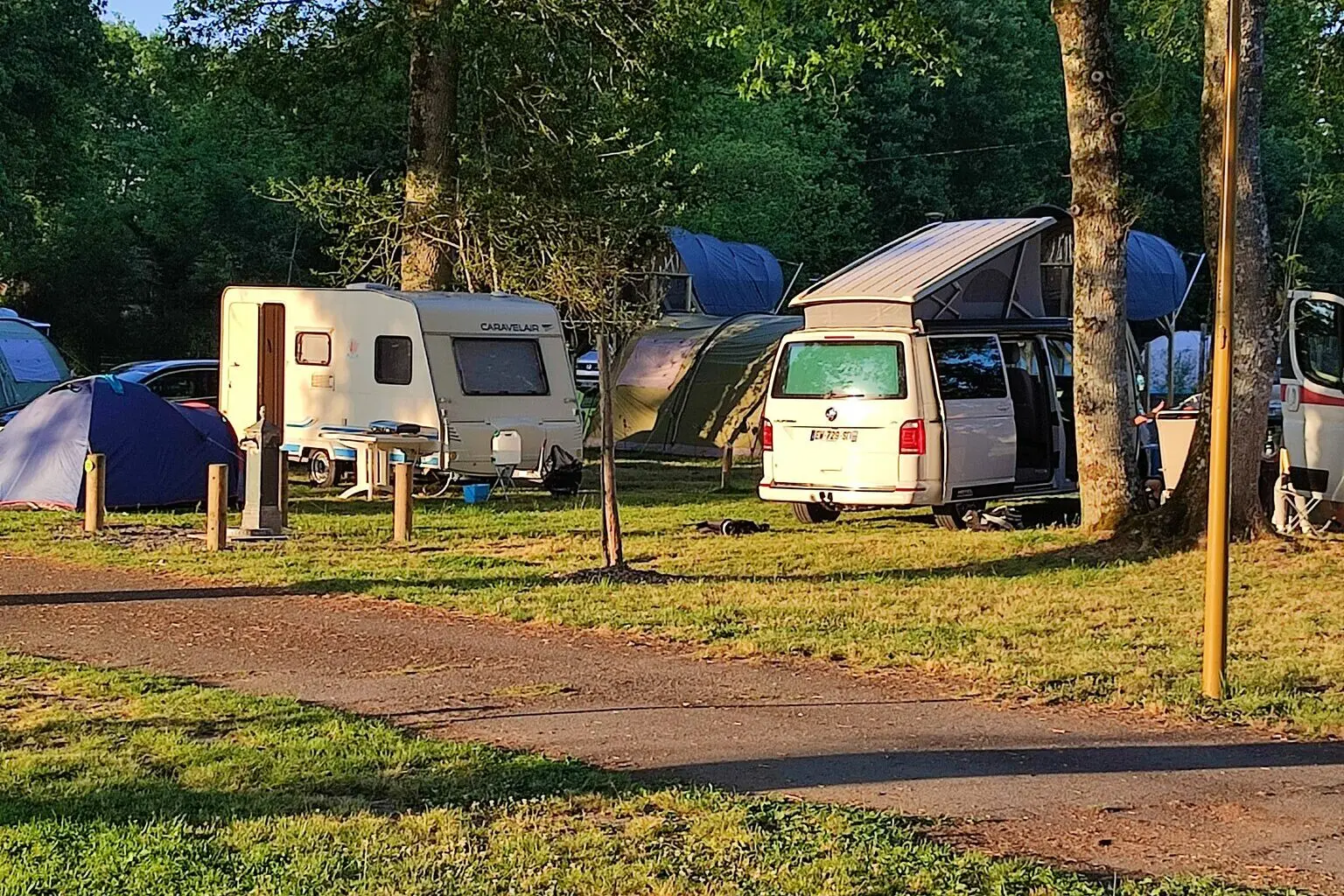 PHOTO-2026-SITE-AIRE CAMPING-CAR - CAMPING  DE L'ILE AUX PIES