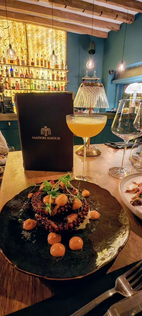 Maison Amour - Piano-bar lounge & restaurant