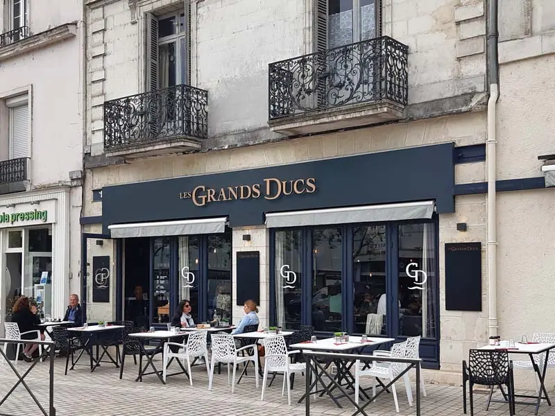 Les grands ducs - Restaurant à Tours