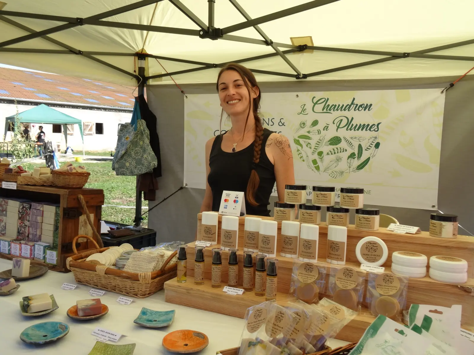 LE CHAUDRON À PLUMES_1