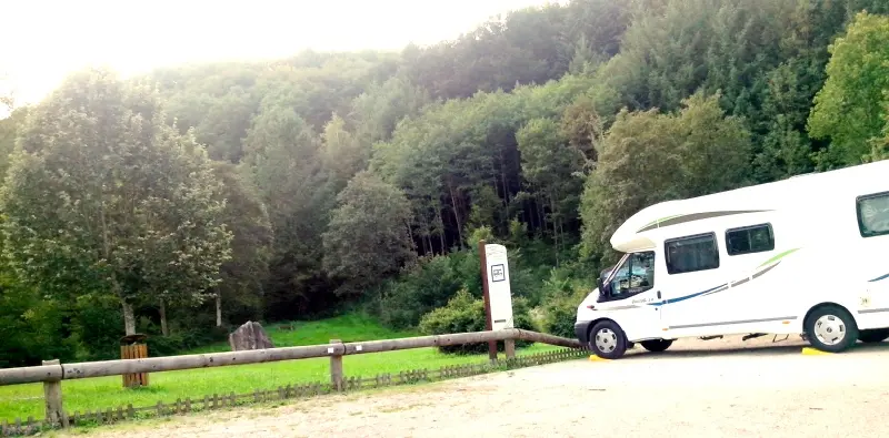 AIRE D'ACCUEIL DE CAMPING-CARS DE STE MARIE EN CHANOIS_1