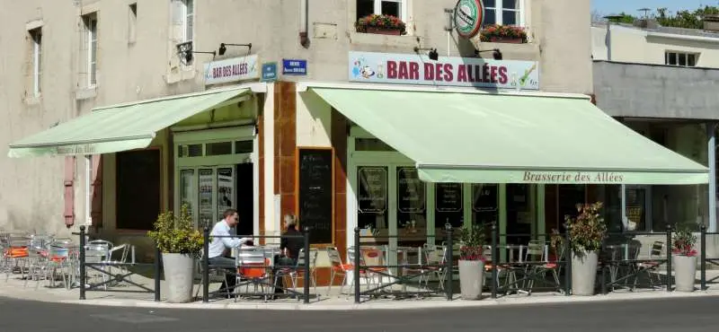 BAR DES ALLÉES_1