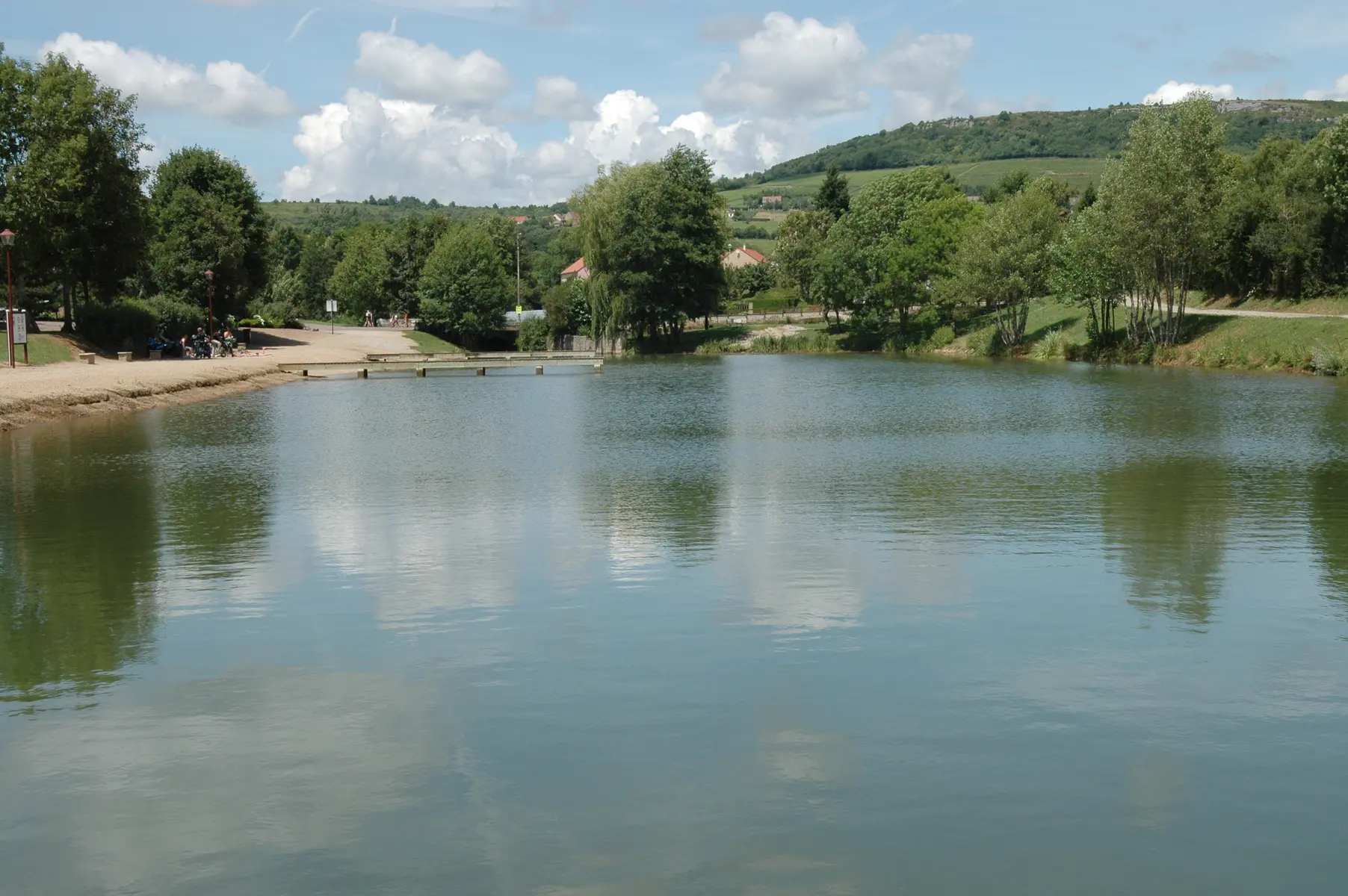 LAC DE NOLAY