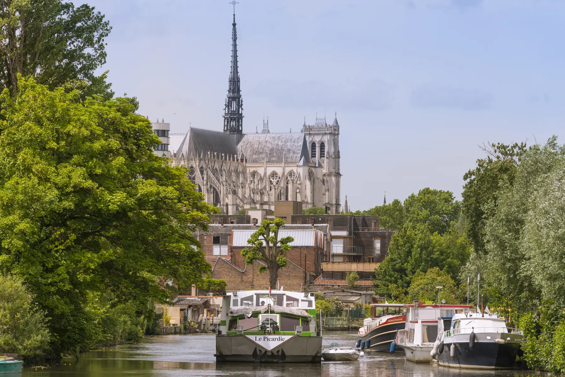 Bateau restaurant
