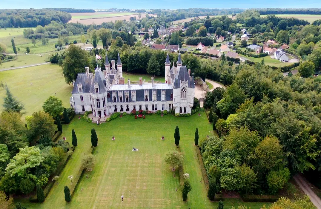 Chateau Regnière Ecluse 6