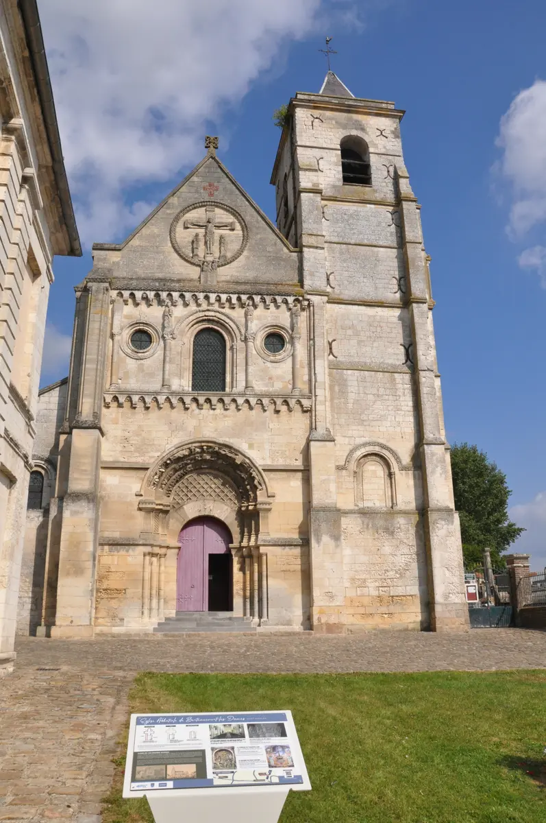 Eglise abbatiale de Berteaucourt-lès-Dames