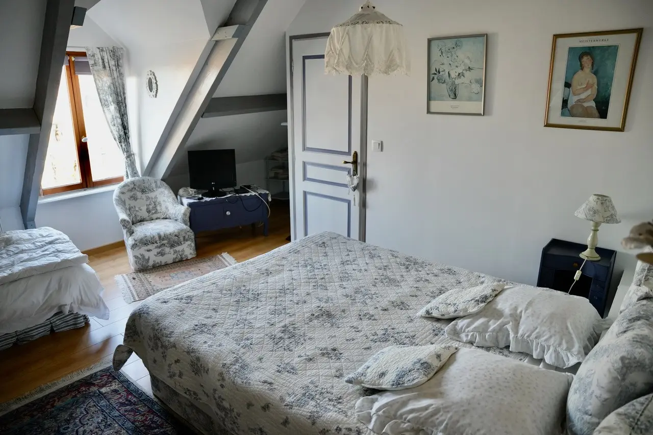 De vast burg chambre 1 (source tourinsof 2025)
