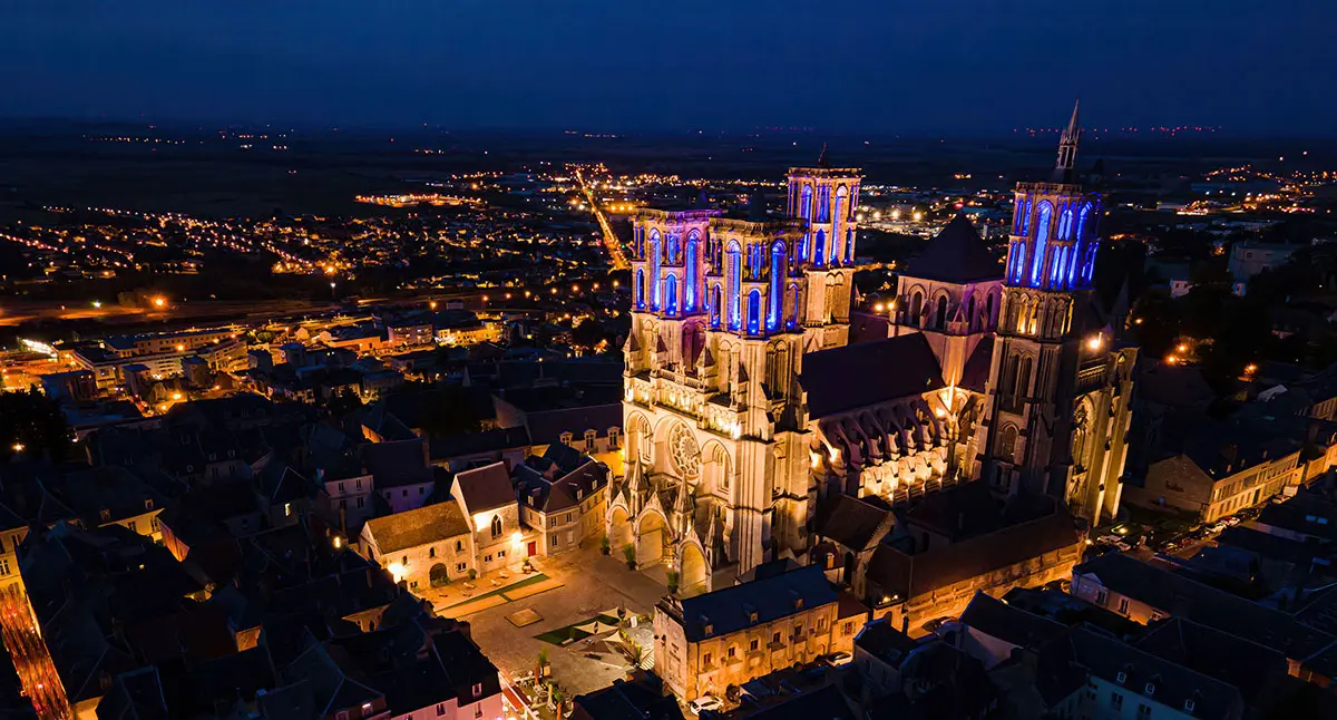 Cathédrale Notre-Dame < Laon < Aisne < Hauts-de-France