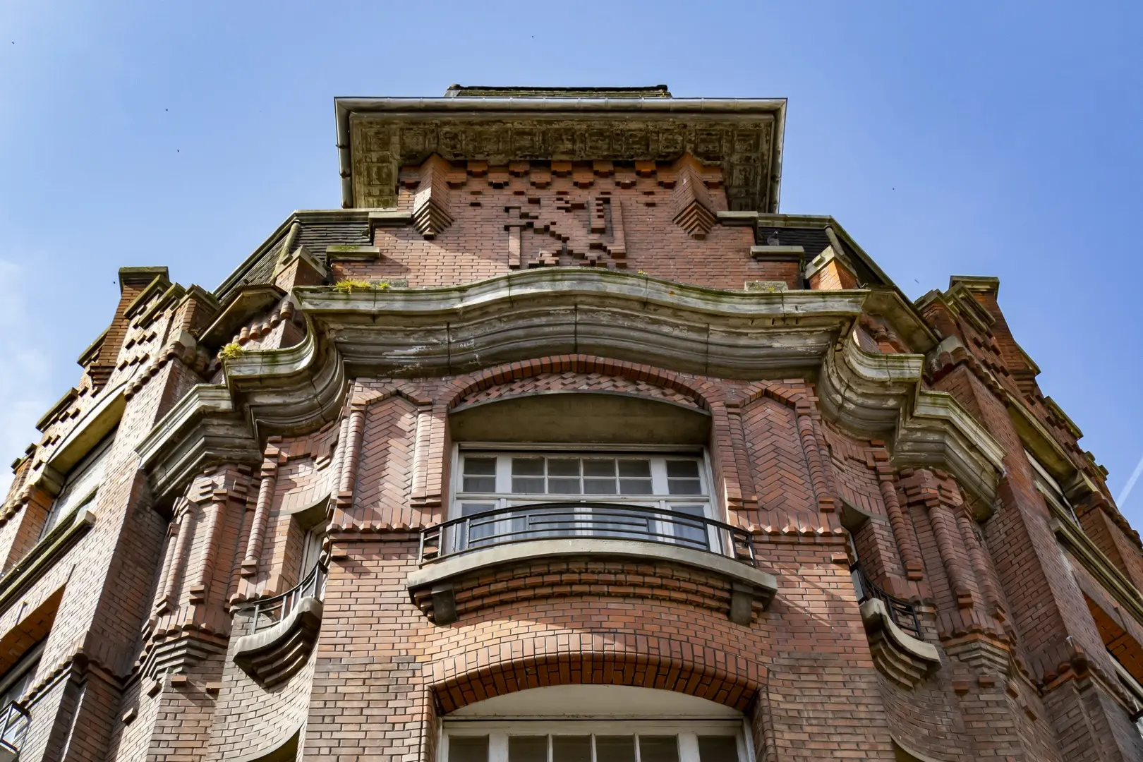 Façade Homme de fer-art-déco-Douai-Douaisis-Nord-France (c) AD Langlet