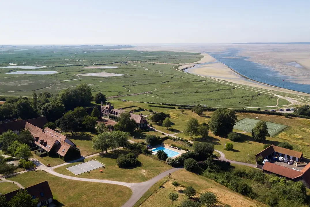 HOTPIC0800010075_Le Cap Hornu_vue aerienne_St Valery_Somme_HautsdeFrance