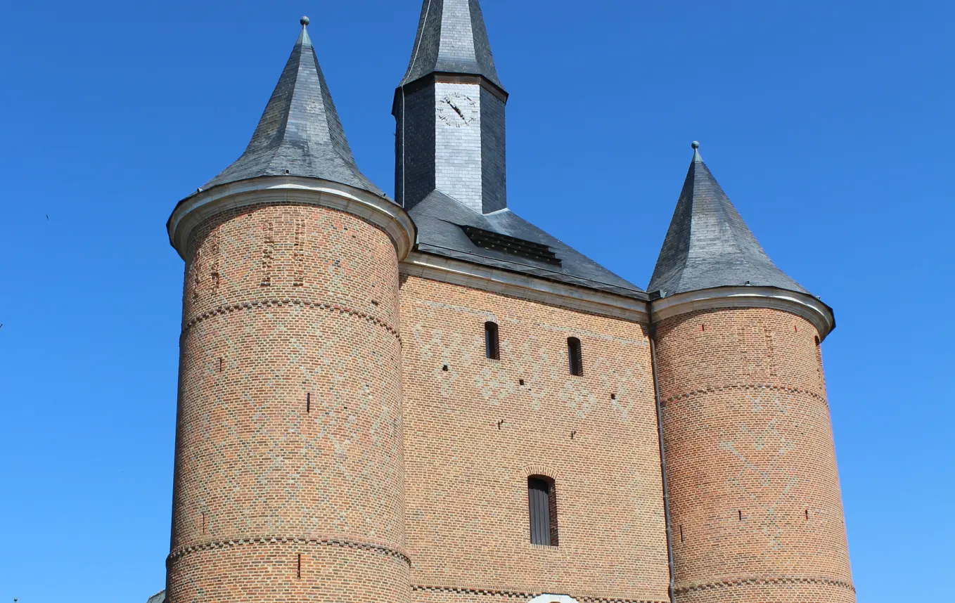 Eglise < Plomion < Aisne < Picardie < HDF