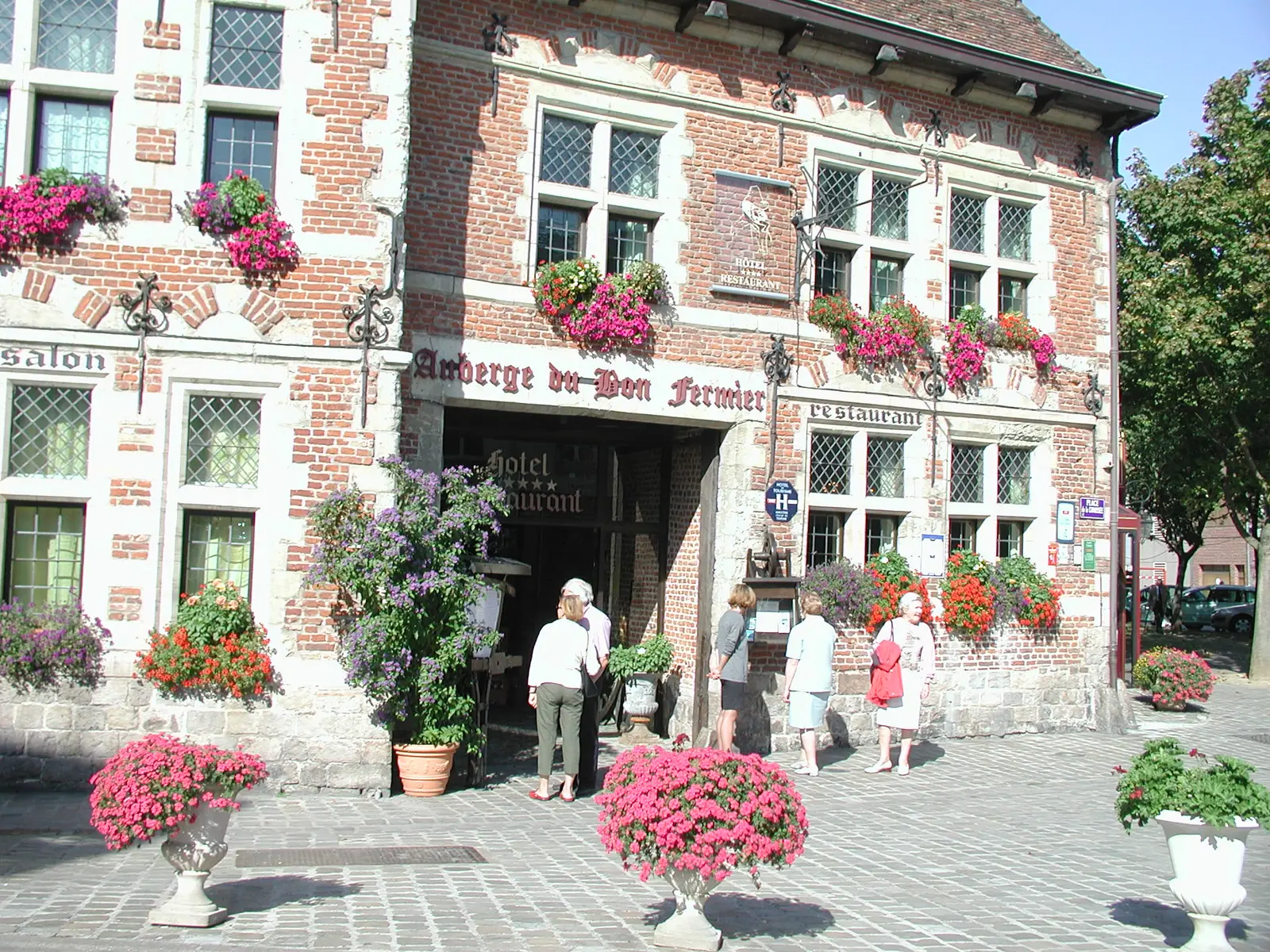 Valenciennes - Auberge du Bon Fermier - Hôtel - Restaurant - Façade - 2005