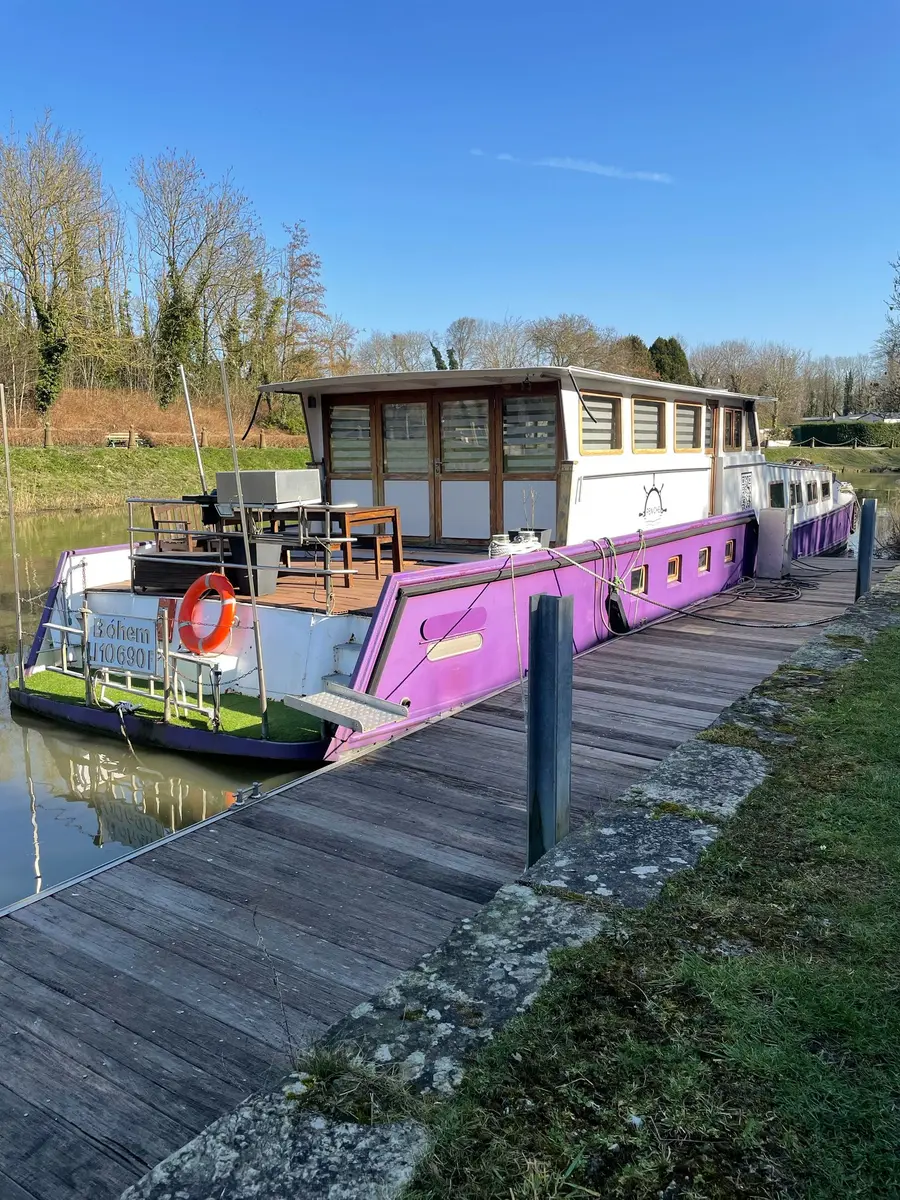 Extérieur de la péniche
