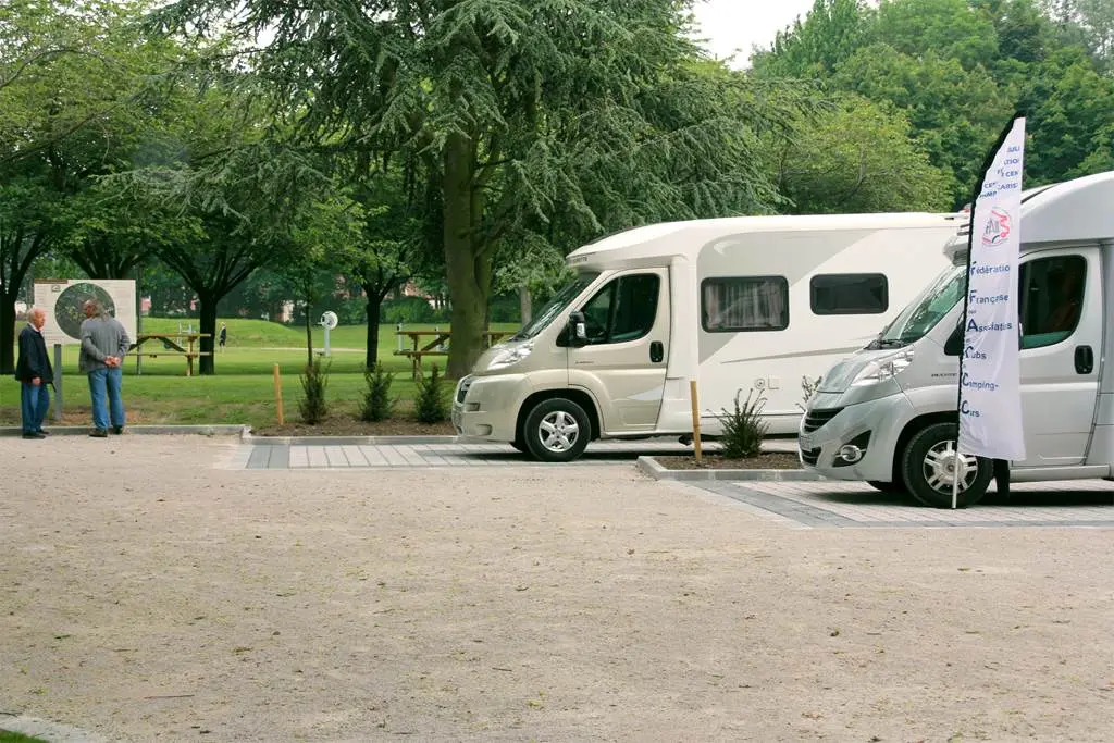 airecampingcarsgrenay_1