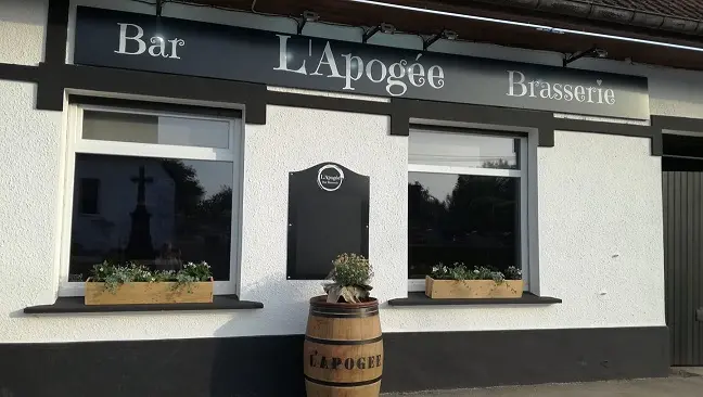 bar-brasserie-l-apogee-brexent-enocq-01_1