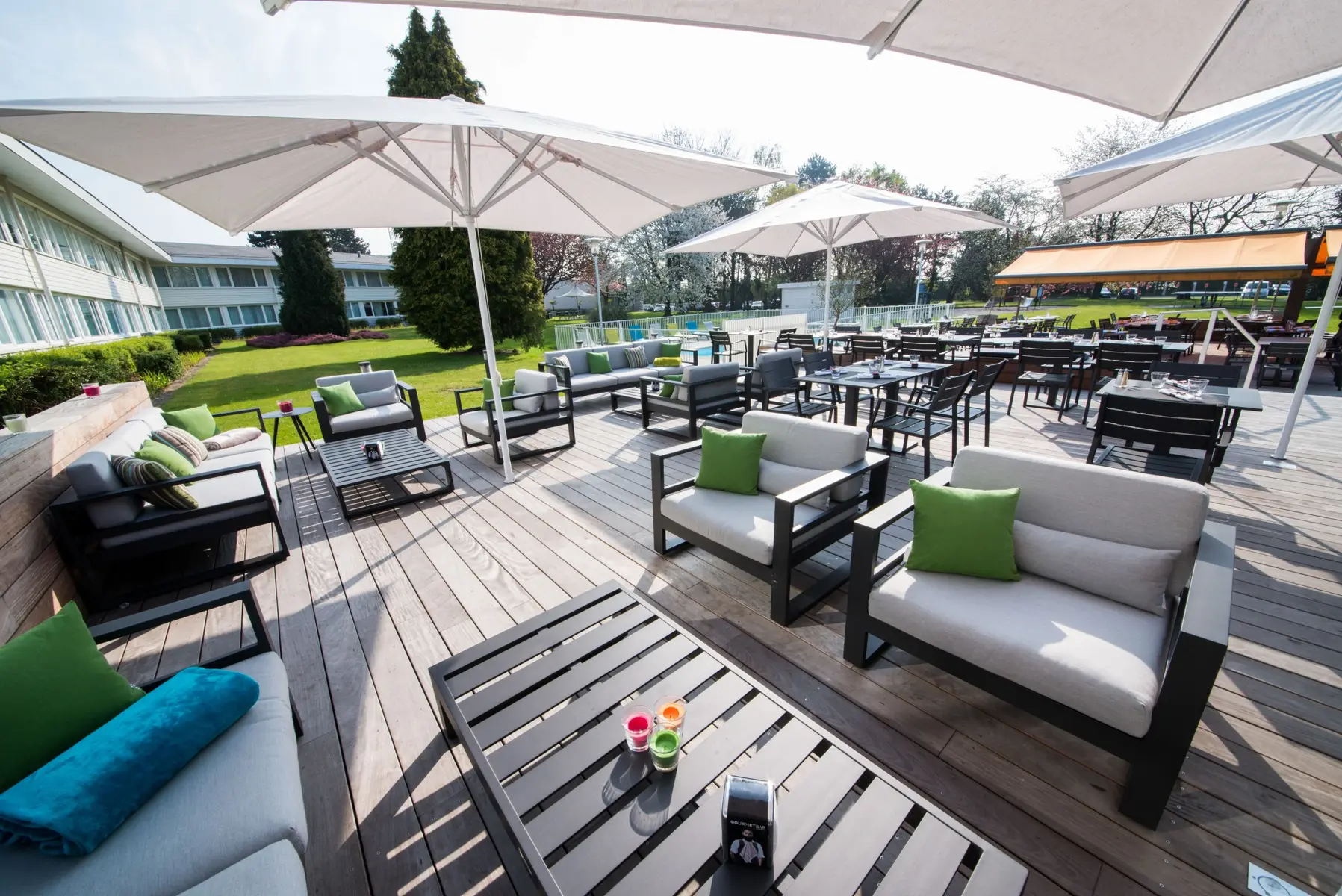 NOVOTEL LILLE AEROPORT -Restaurant Le Bistort du Parc