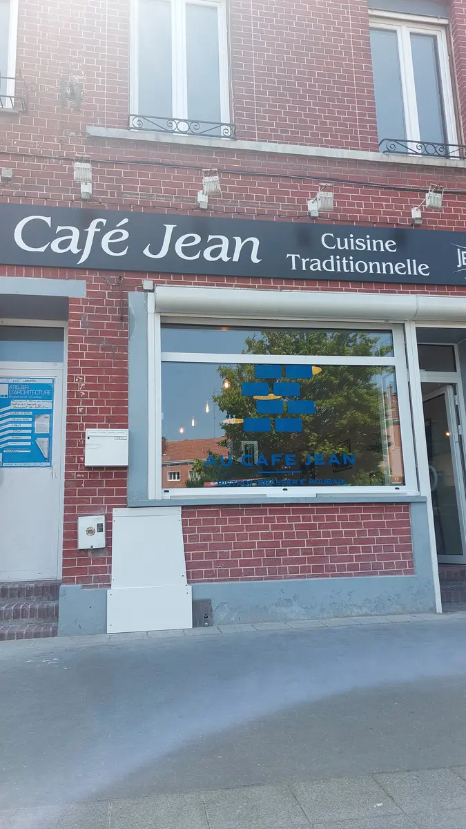 Au Café Jean