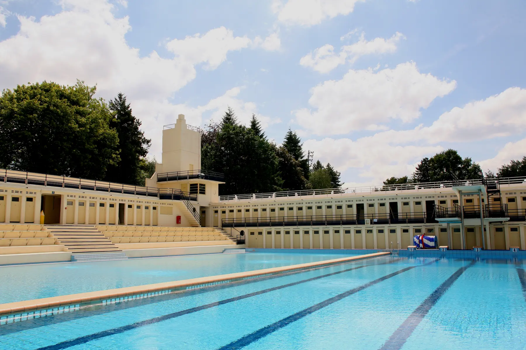 Piscine Art déco