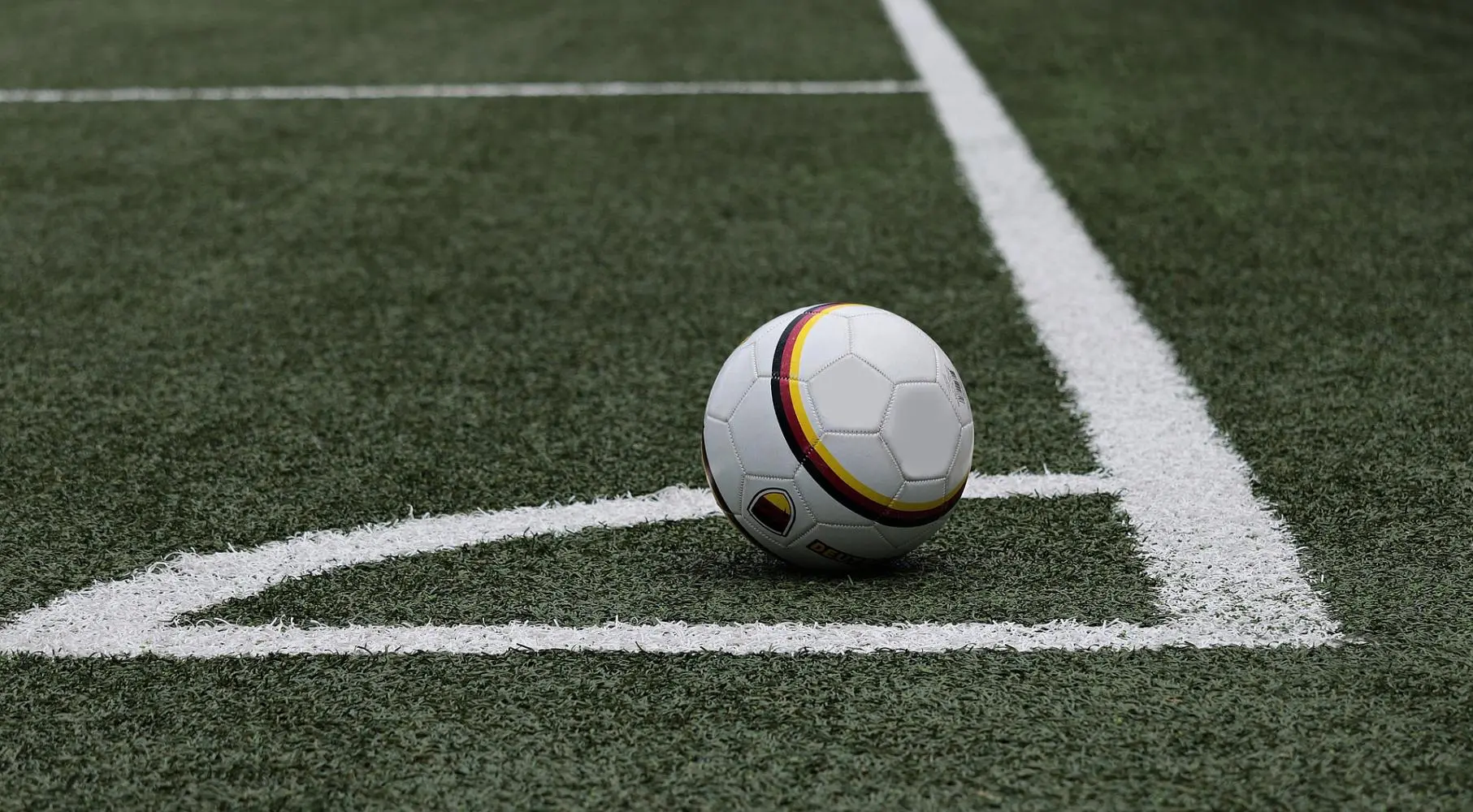 soccer-g58c40cfe8_1920 (1)