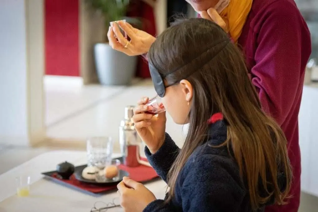 Atelier famille «Cocktail à bord de Normandie (1935)»