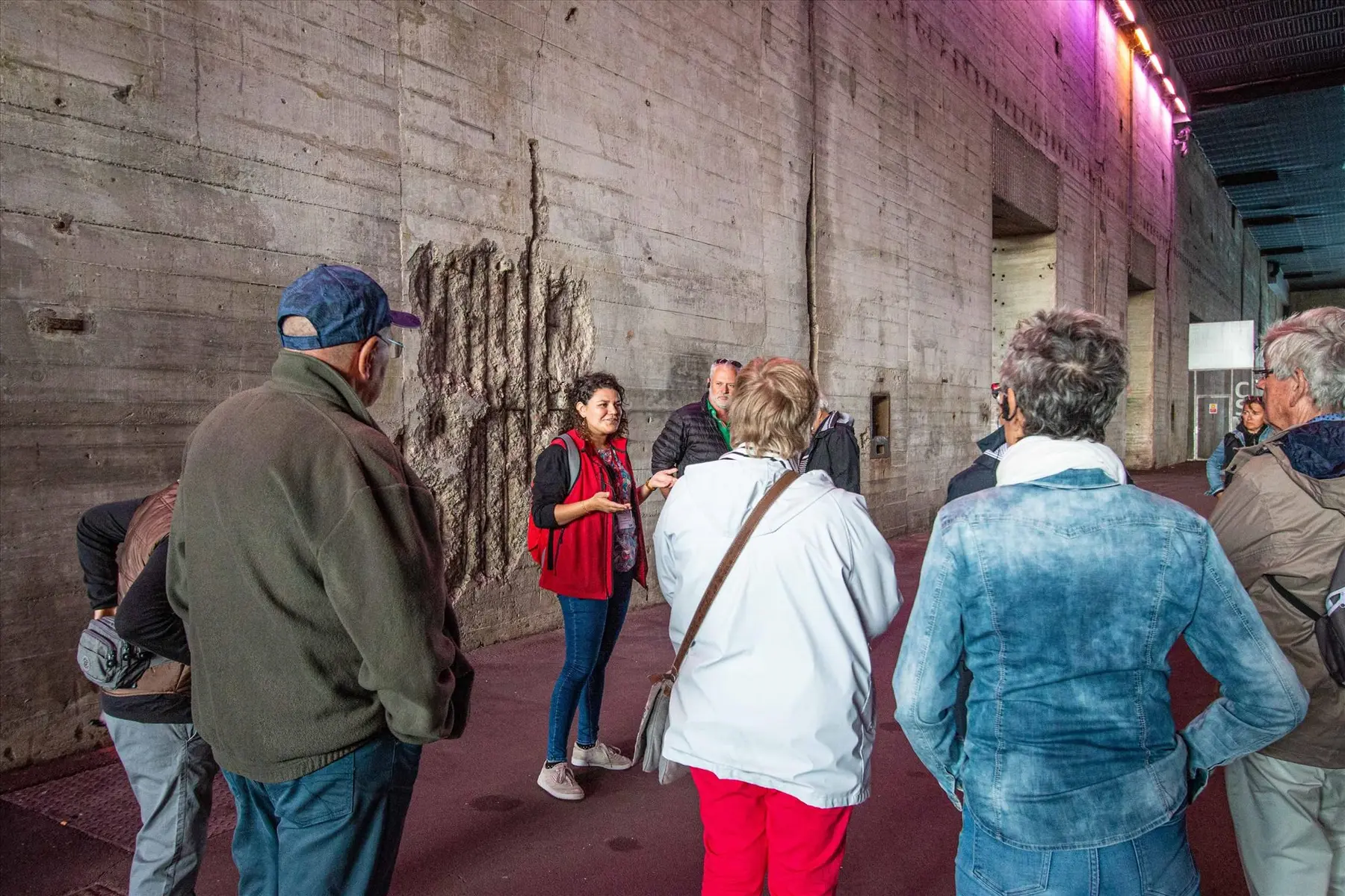 Visite guidée de la base sous-marine