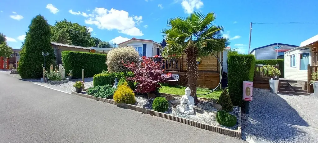Camping Le Frémont_emplacement grand confort