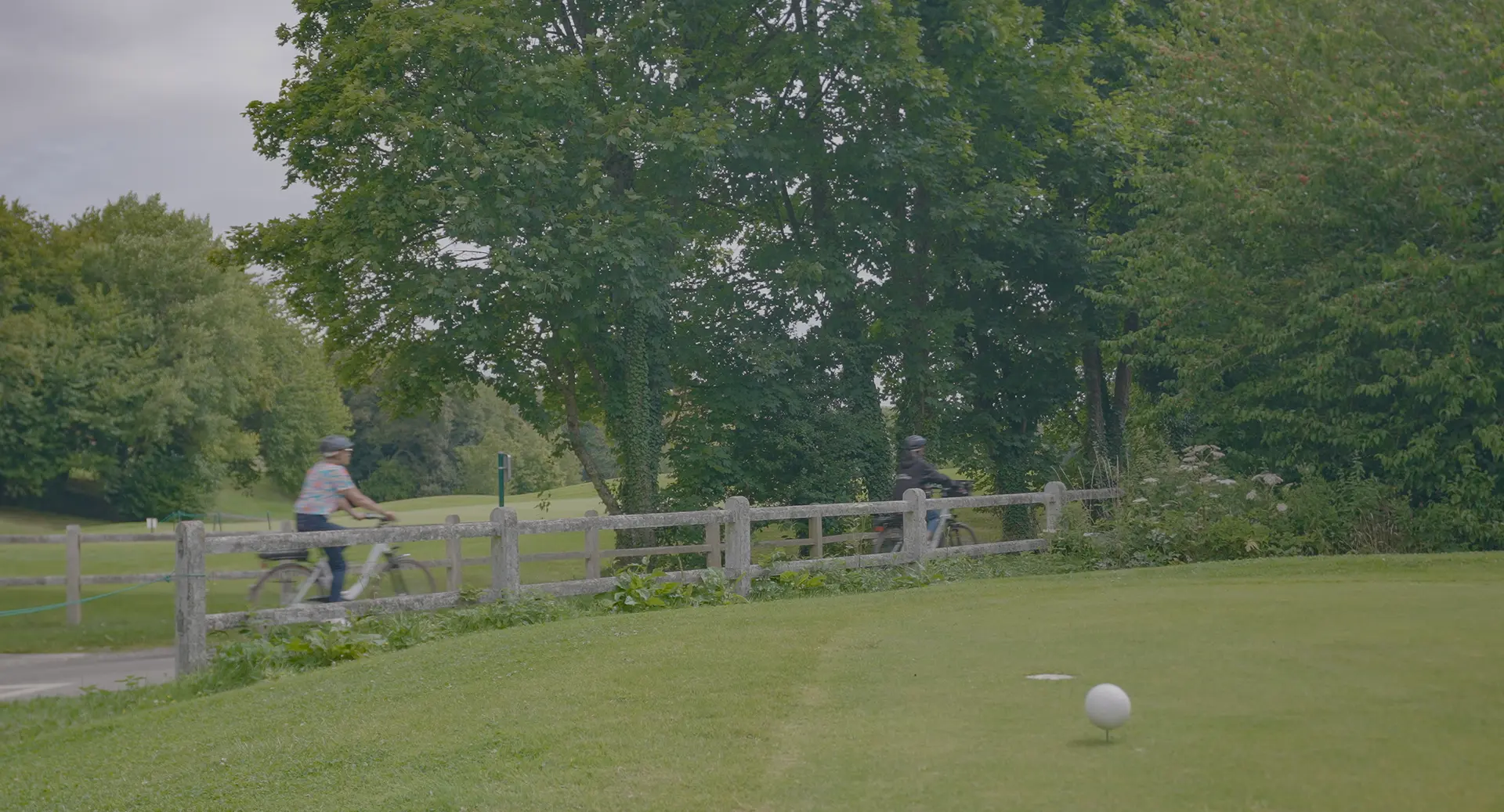 2 - Golf - Liaison douce du Pays de Lumbres - Vélo © Tourisme en Pays de Saint-Omer