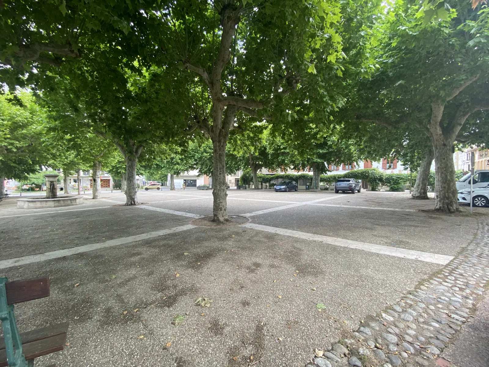 Parking Champ de Mars
