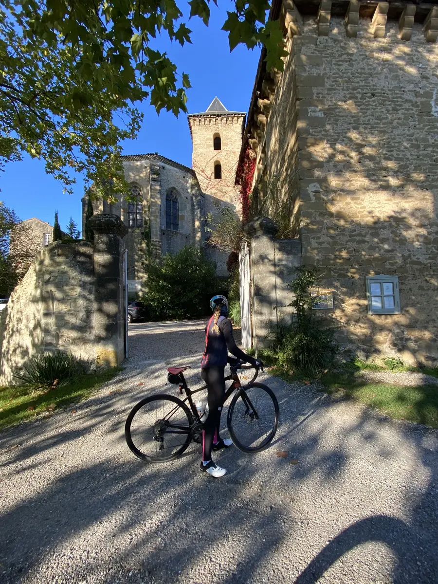 Cycliste à Camon
