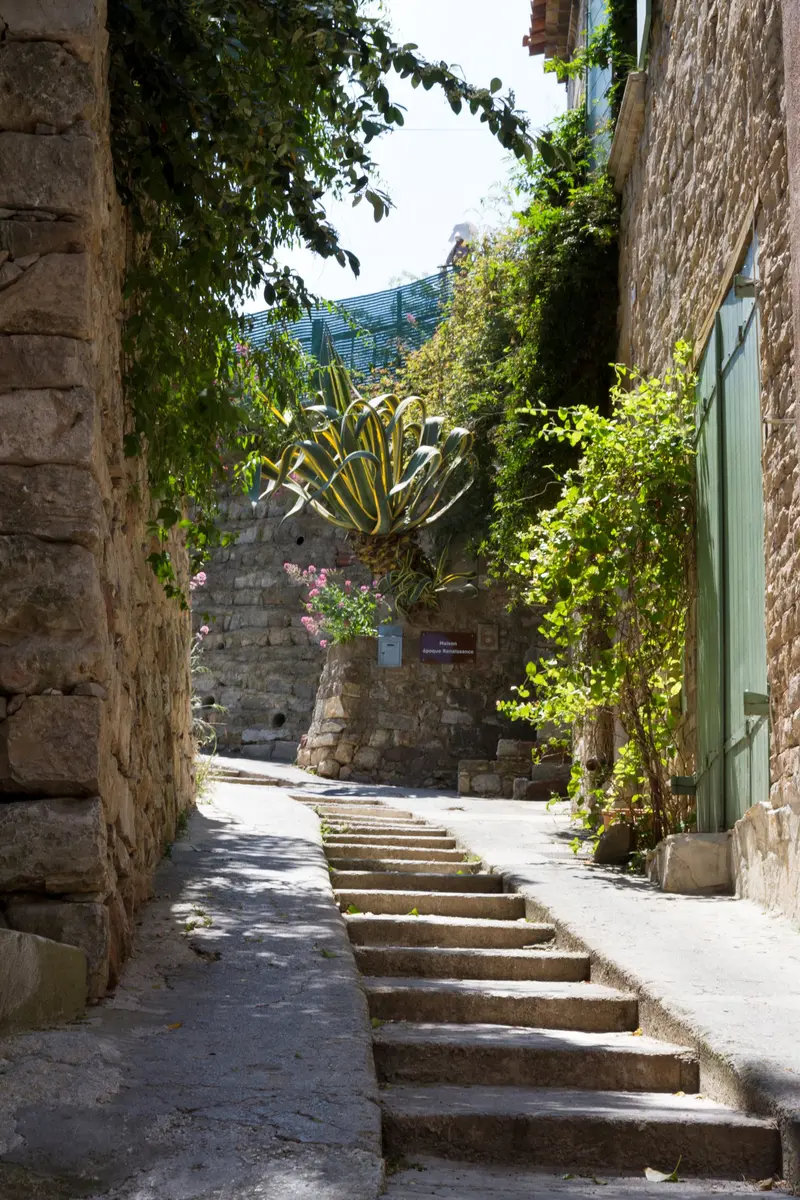 Visite du village provençal de Cuers