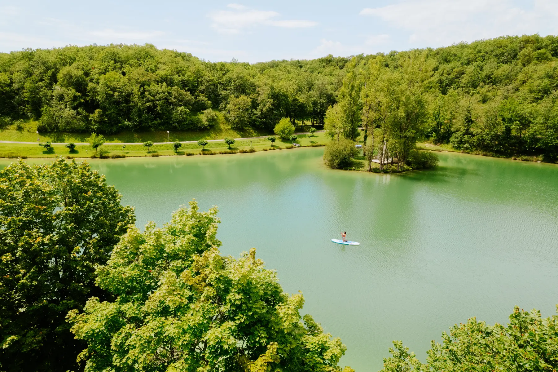 plan d'eau des Chênes Montaigu de Quercy