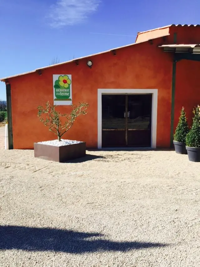 La ferme du Vidalet à Pertuis