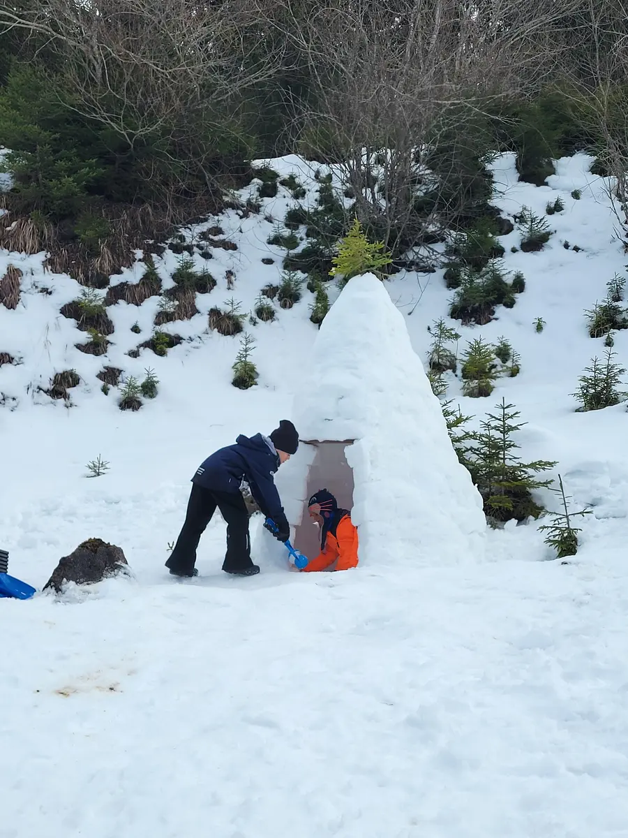 Atelier construction d'un igloo