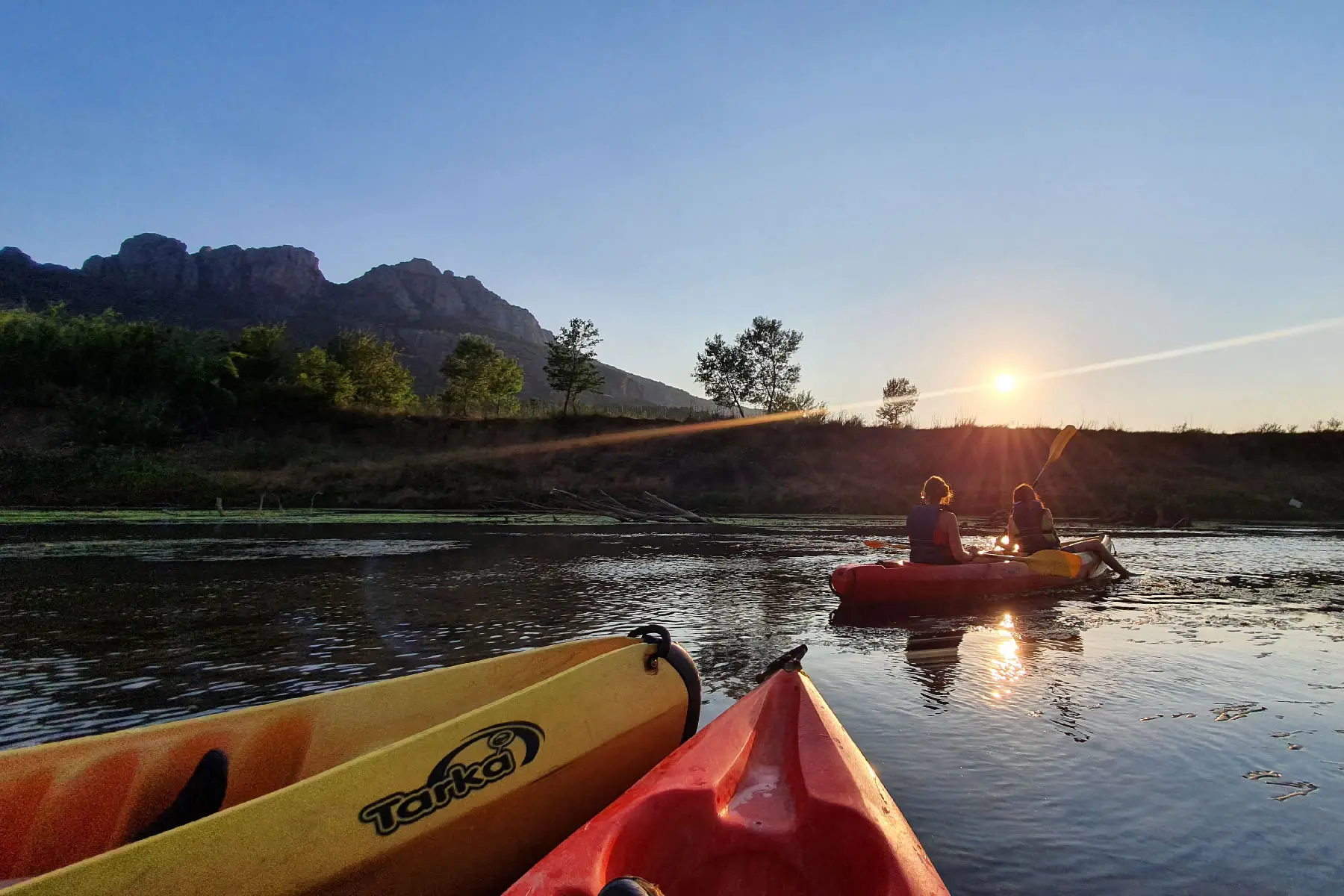 Coucher de soleil canoe