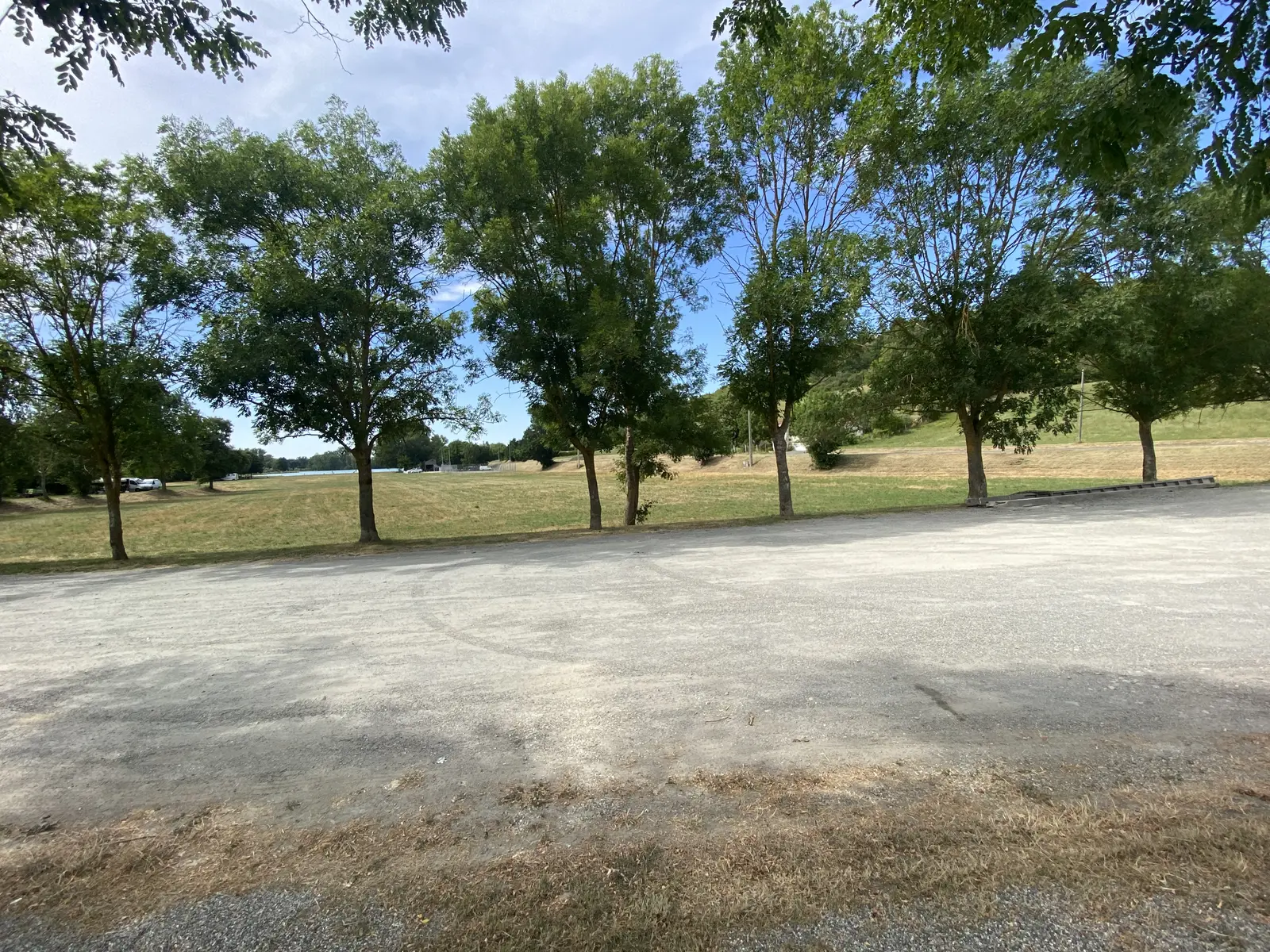 Parking du lac St-Ybars