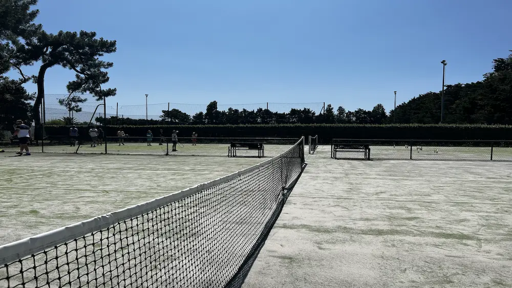 Court de tennis à Sainte-Marie-de-Ré
