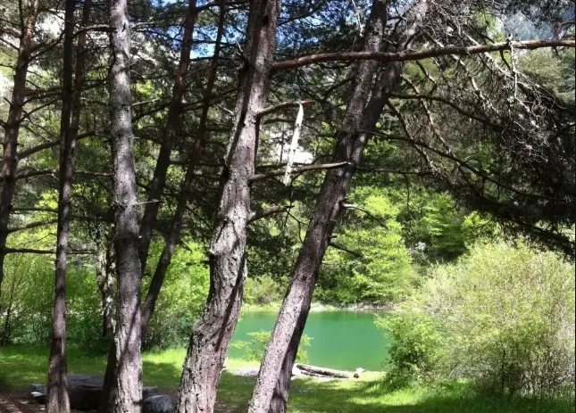 Le lac des Eaux Chaudes