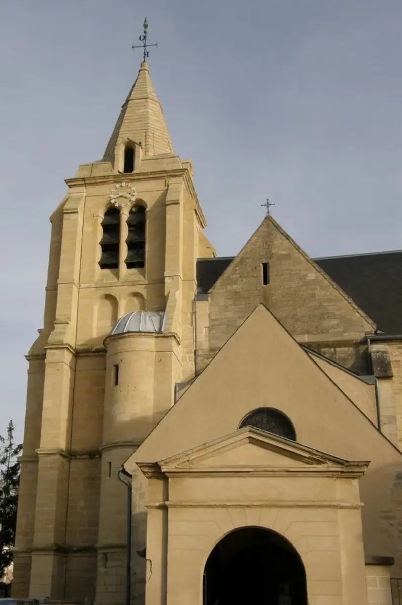Eglise Saint-Vincent, Le Mesnil-le-Roi