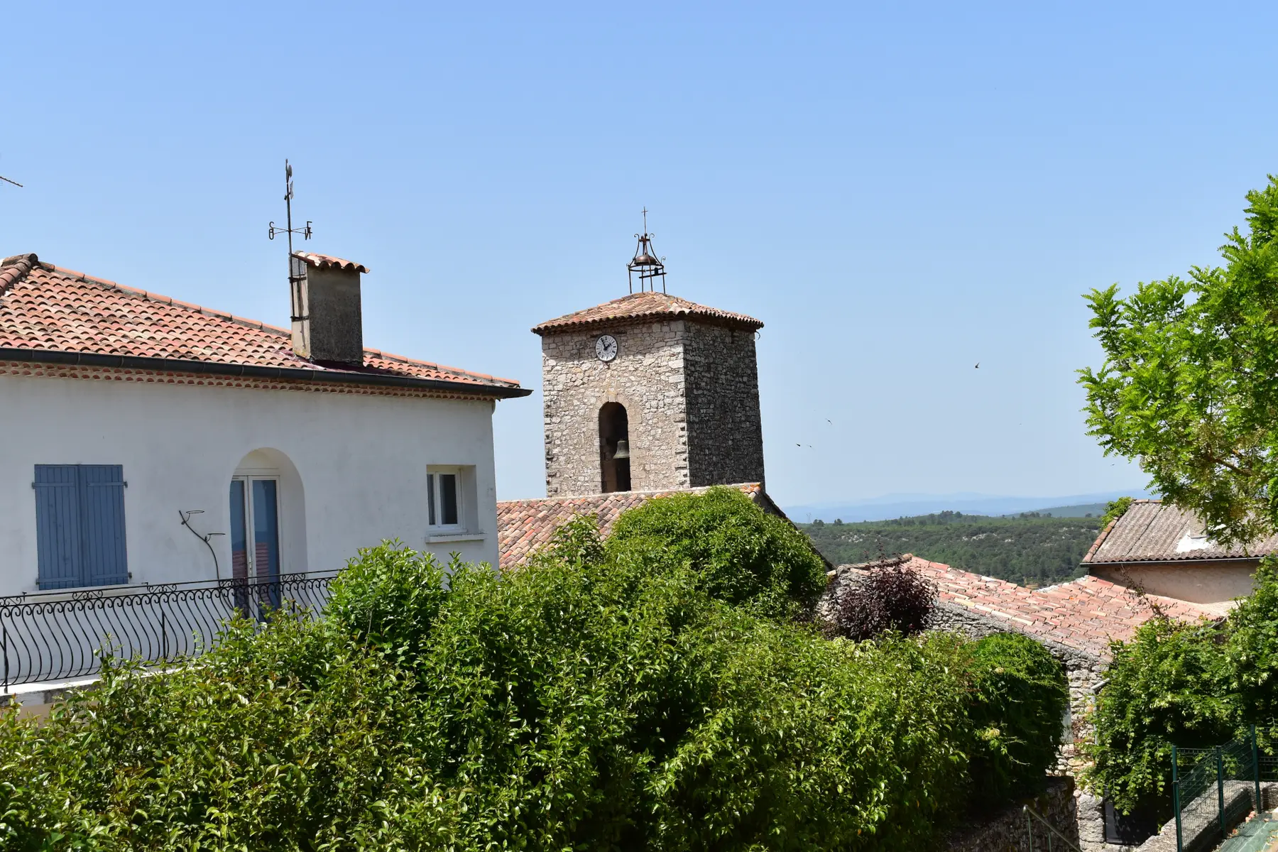 village_Esparron de Pallières