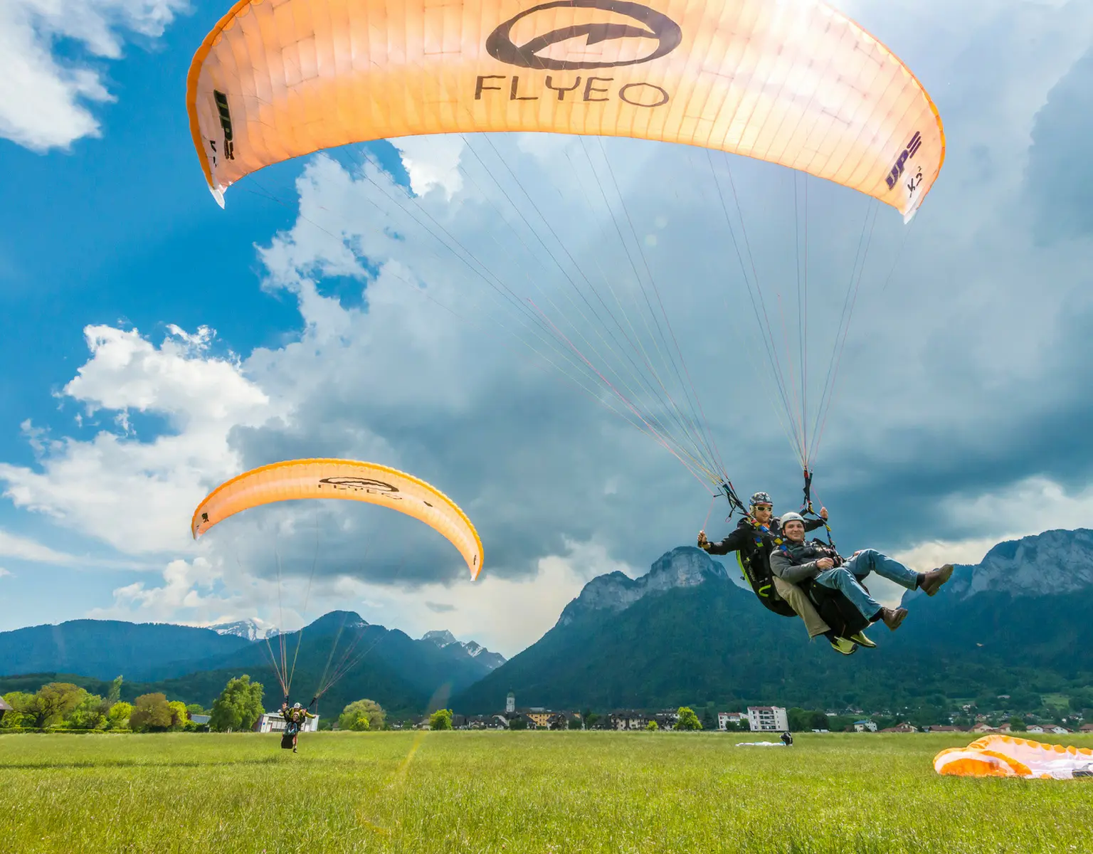 atterrissage parapente Doussard