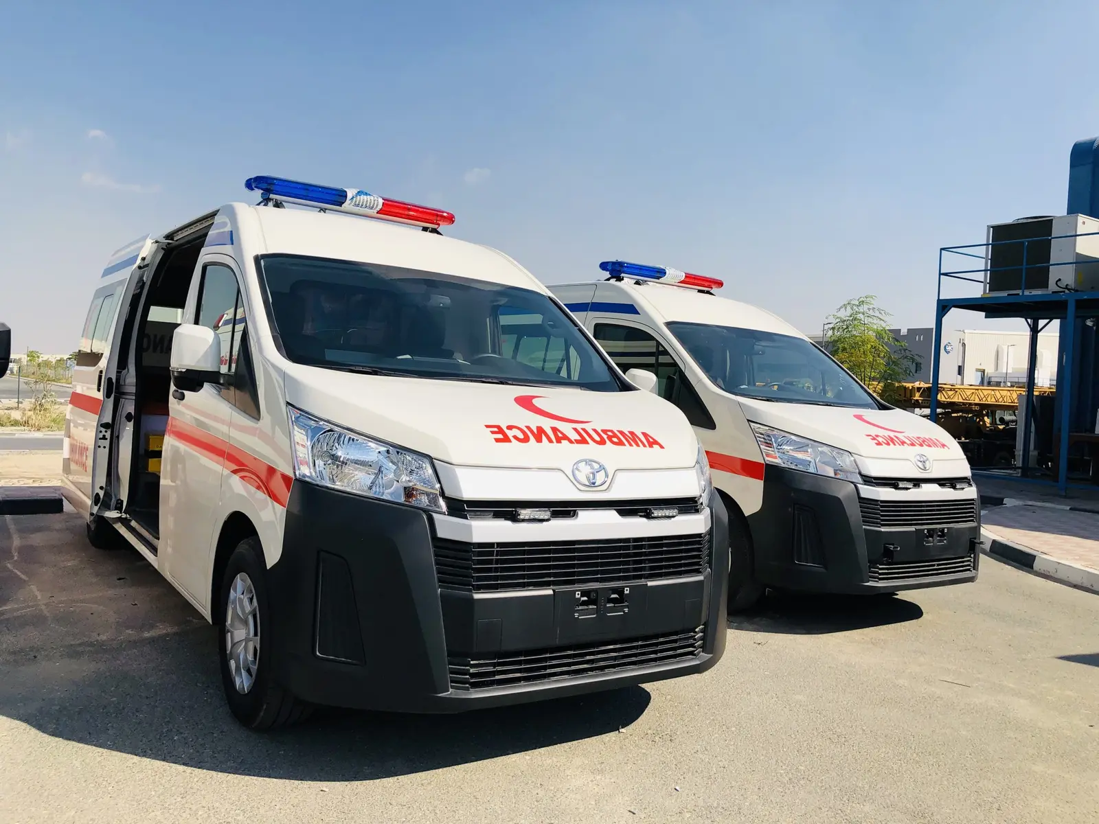 Ambulances taxis