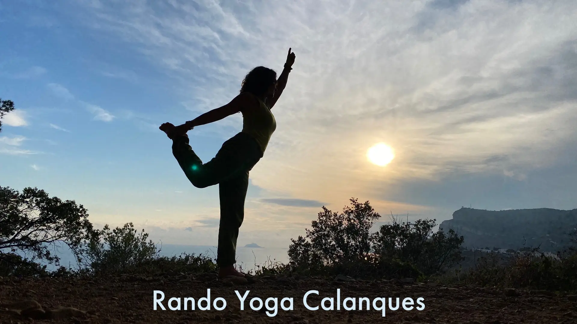 Randonnée-Yoga au soleil couchant
